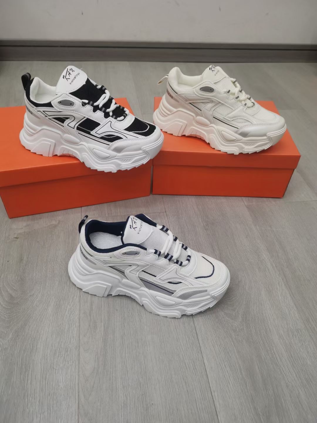 Wholesale of manufacturer's inventory shoes, summer sports shoes, tail goods, men's and women's father's shoes, off size street stalls, foreign trade shoes