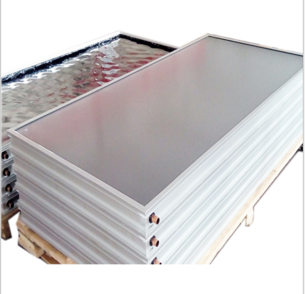 Corrosion resistant and wear-resistant ultra white low iron 3.2mm high transmittance 2 square meter household flat solar hot water system