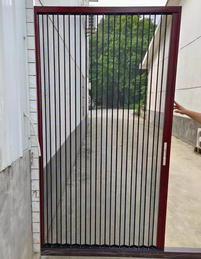 Trackless invisible screen door, folding screen door, screen window door, retractable and sliding aluminum alloy frame, mosquito proof and sand resistant window door