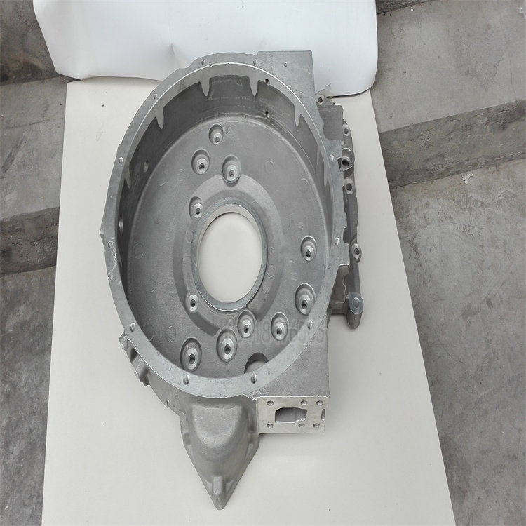 Dongfeng Cummins diesel engine Tianlong 153 series flywheel housing 3971926