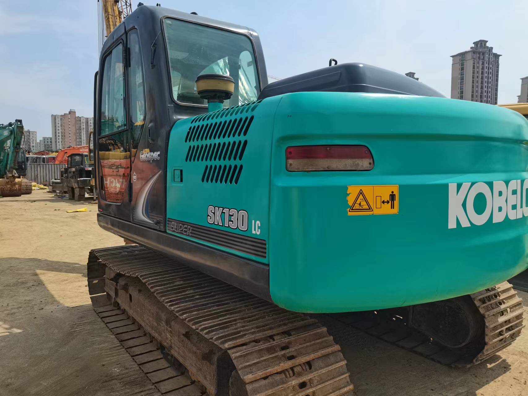 Direct sale of second-hand Shensteel 130-8 excavator construction engineering trench machine, simple and convenient operation, customizable