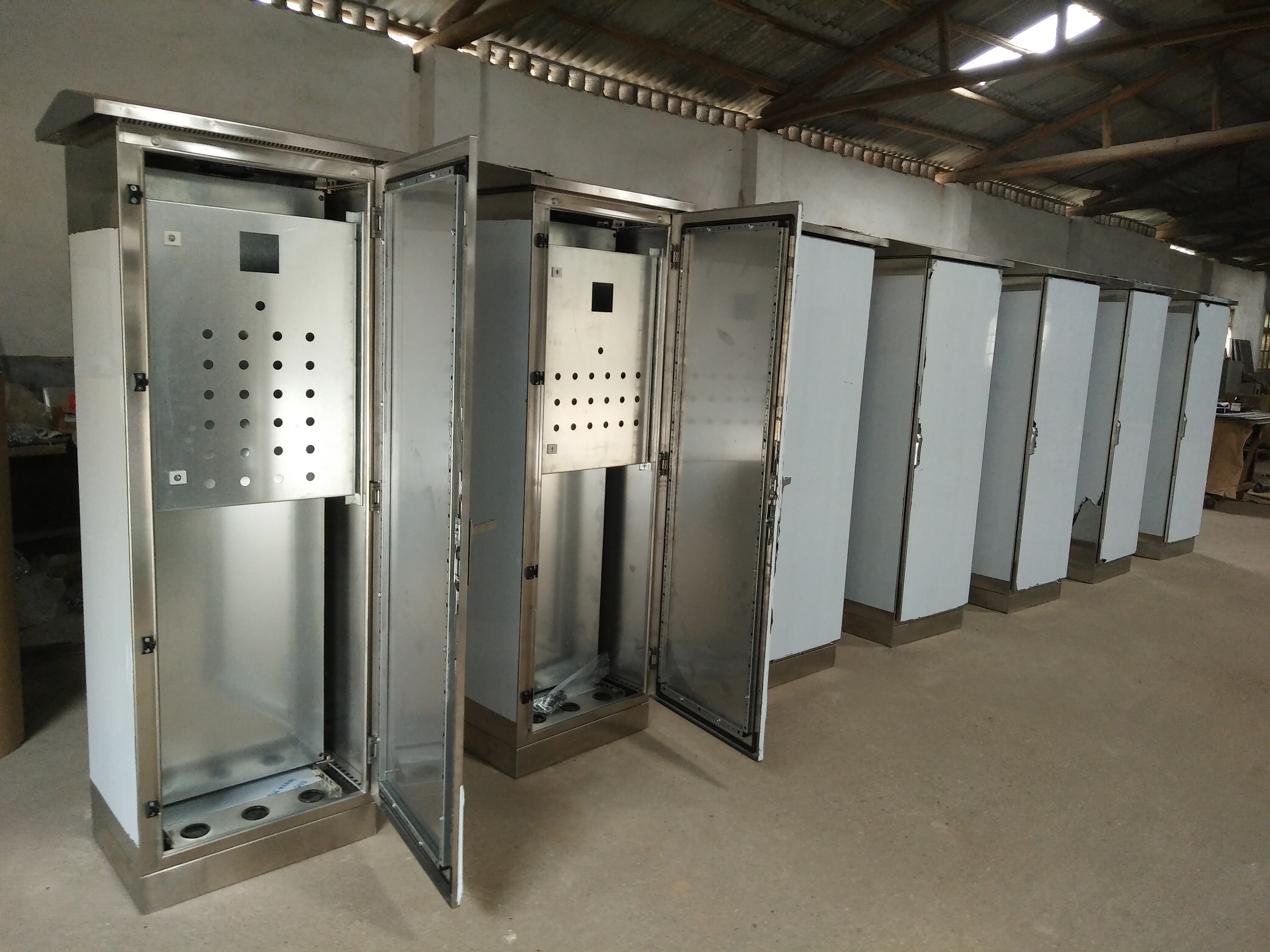 Imitation of Weitu AK control cabinet, vertical control box, complete power distribution cabinet, new energy distribution cabinet