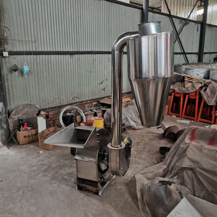 不锈钢锤片粉碎机可以粉碎粒状,块状,秸蔓,牧草等各种粗,精饲料;亦可