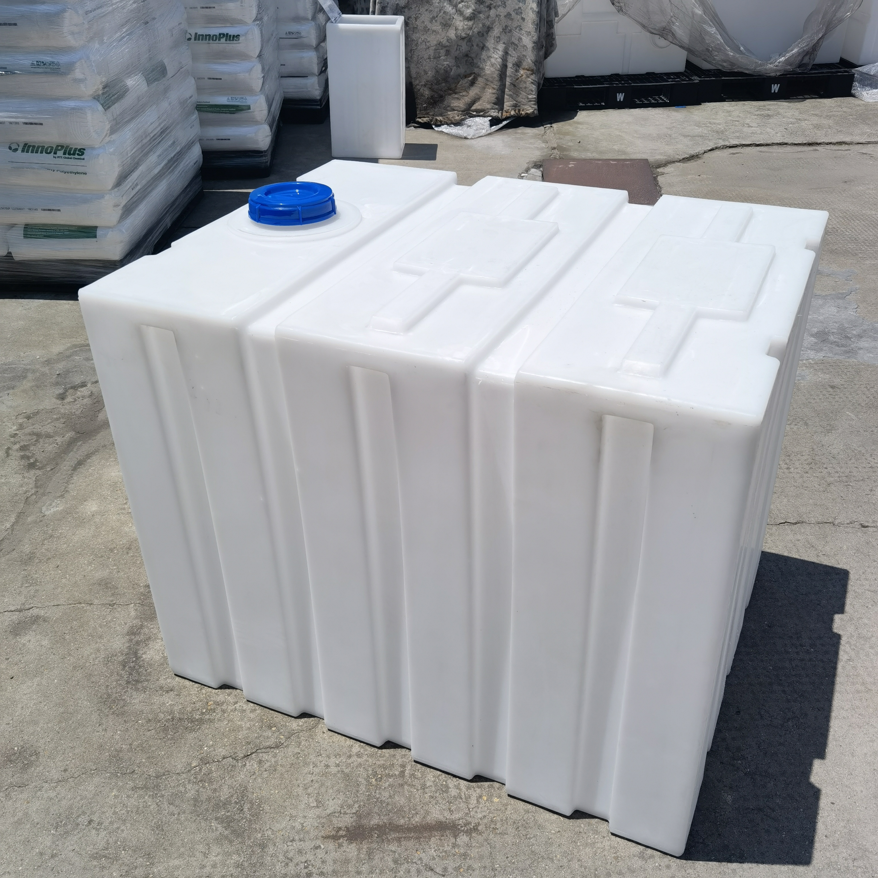 Yage Horizontal Car Water Tank Thickened Vehicle Transport Tank Environmental friendly Diesel Tank Food grade Mobile PE Water Storage