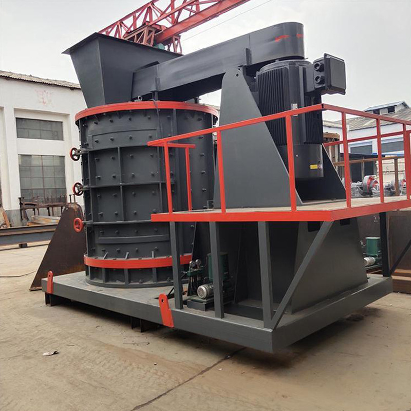 800 type vertical shaft sand making machine with a production capacity of 5 to 15 tons, small composite crusher, mobile sand compactor