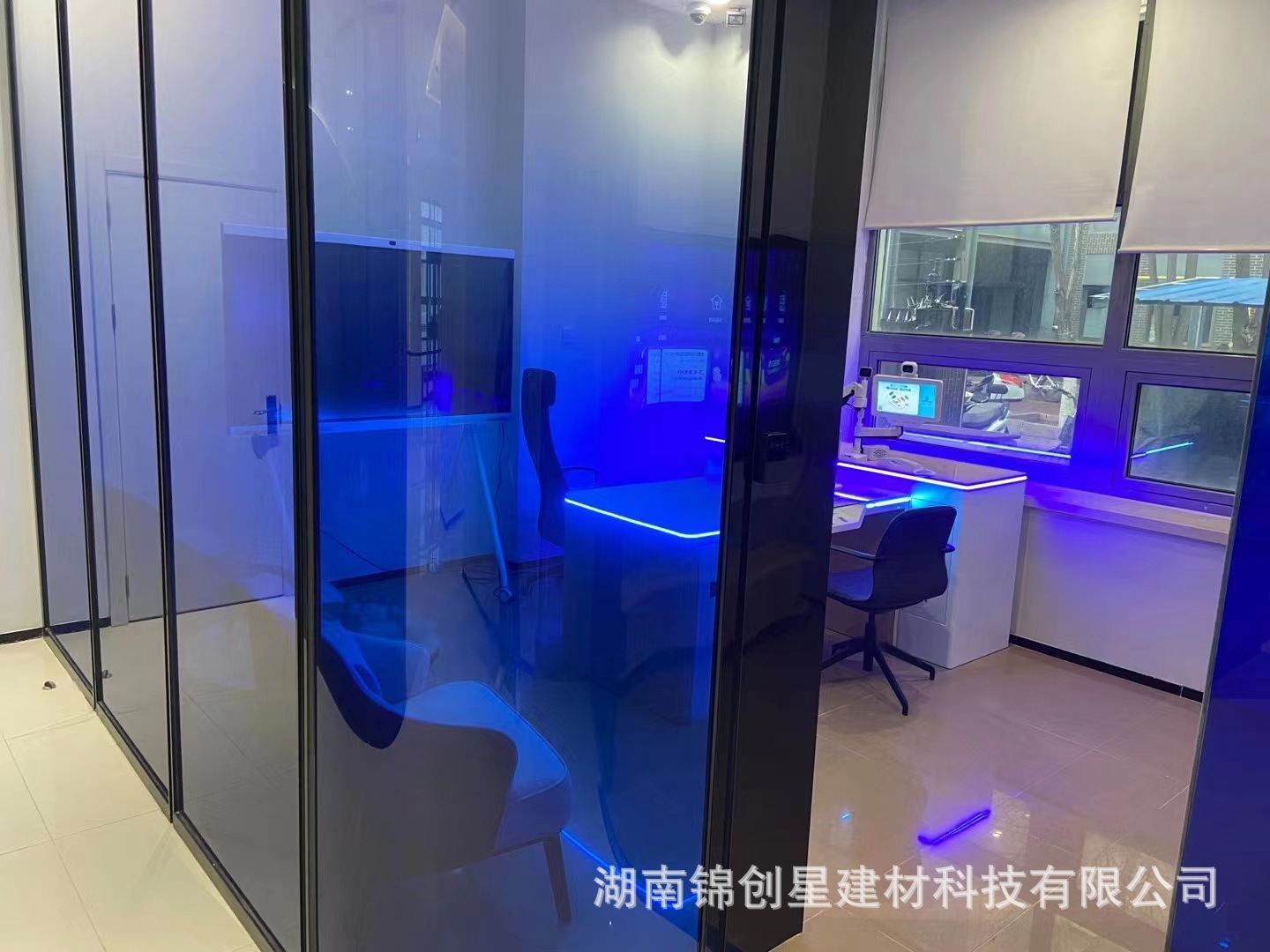 Office glass partition wall, double glass louver partition, hotel office glass partition, fireproof partition