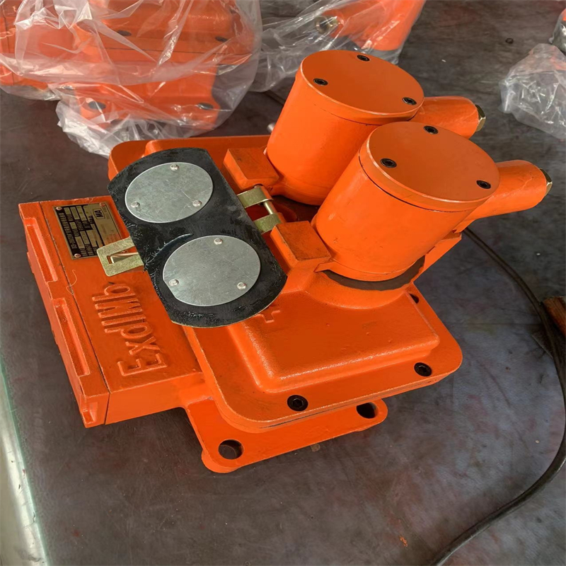 DCB-290250 Mining Explosion-proof Plug Connector Battery Electric Locomotive Explosion-proof Plug