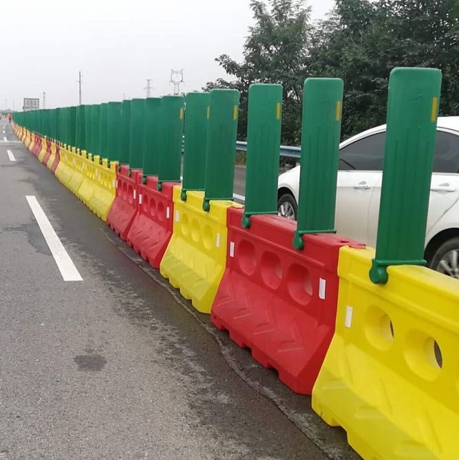 Fiberglass anti glare board, S-shaped leaf shaped anti-collision board for the middle of Jiahang Expressway, customizable for municipal engineering