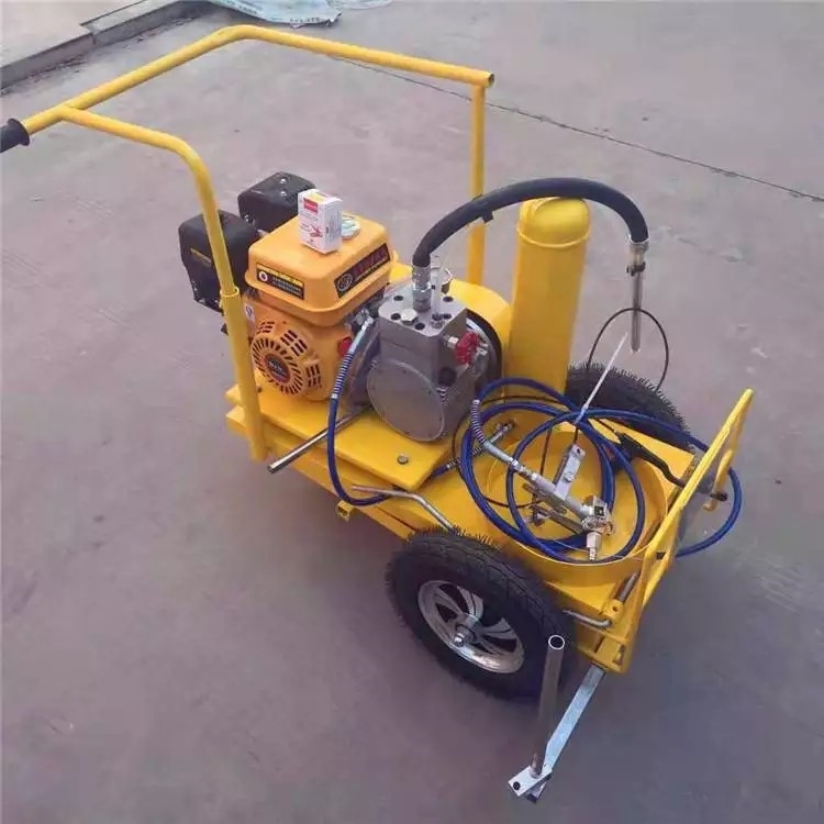 Small marking machine, multi-purpose plastic track, hand pushed marking vehicle, zebra crossing marking machine, marking machine