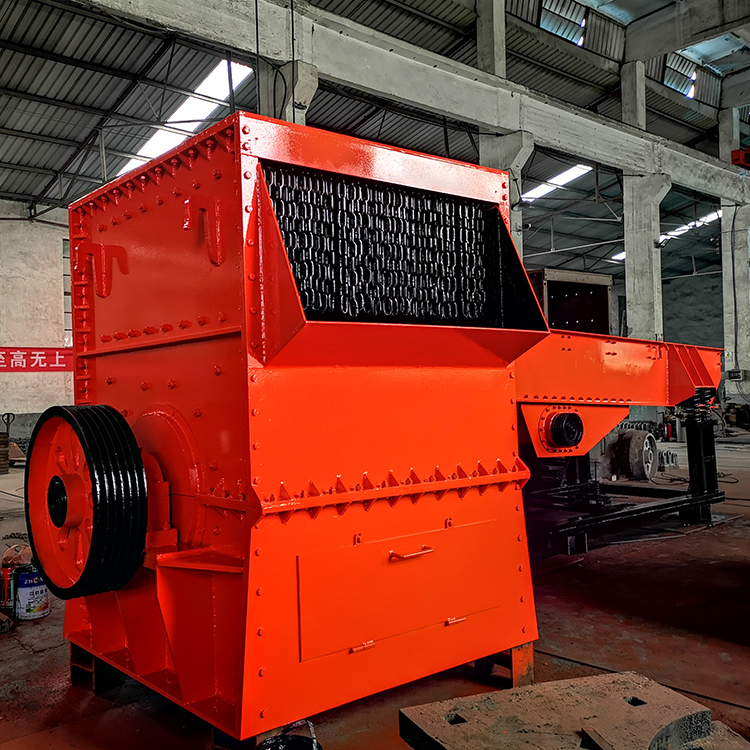 Multifunctional square box crusher in stock, directly shipped to Tianyouchen Limestone Sandmaking Machine manufacturer, basalt crusher