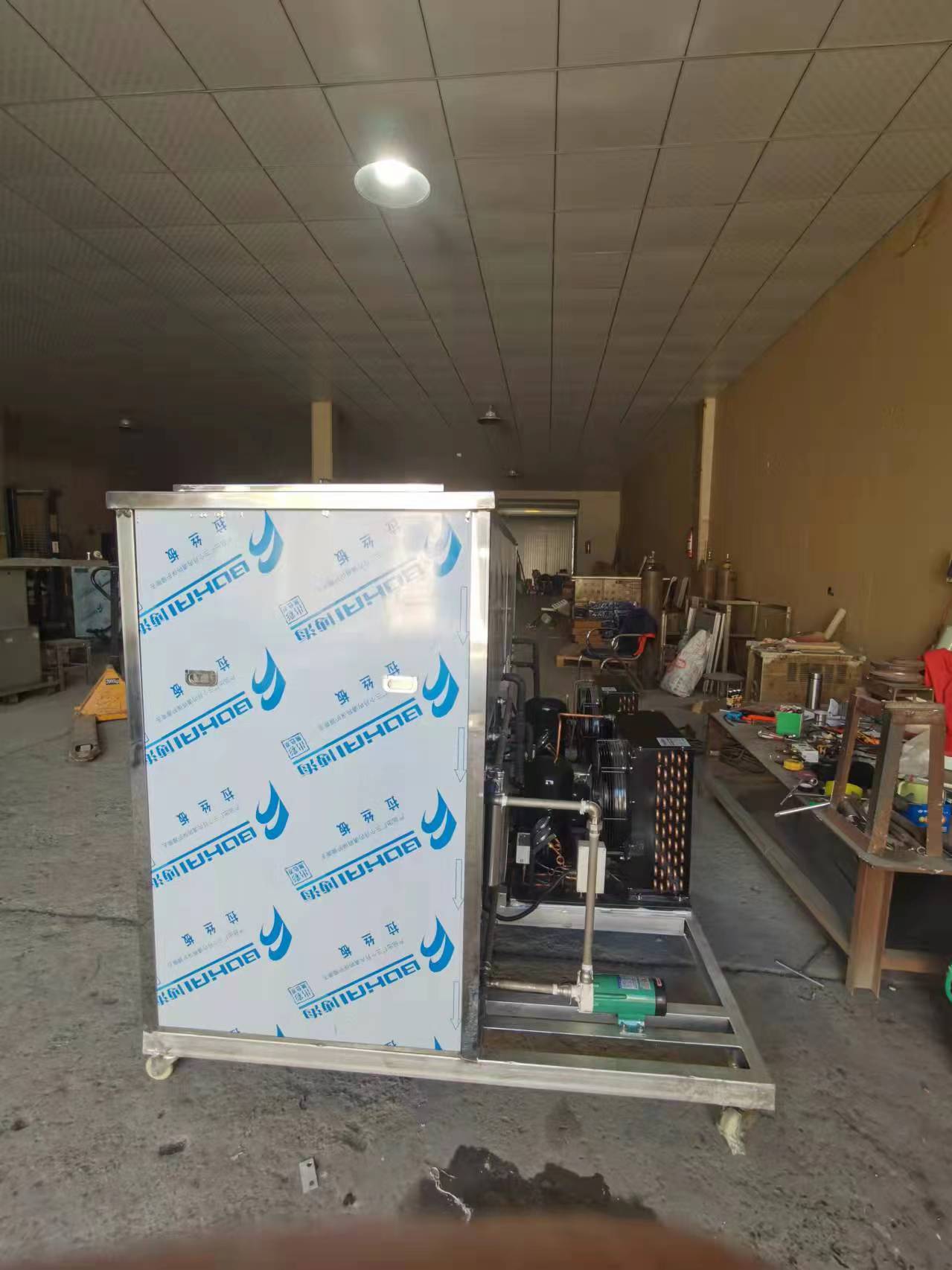 Hydrocarbon ultrasonic cleaning machine hardware oil and wax removal vacuum cleaning machine non-standard customization