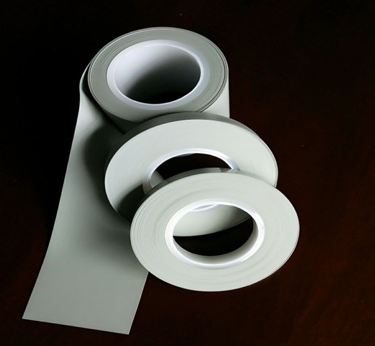 Fuji silicone rubber skin, silicone tape, ACF high thermal conductivity, super pressure resistance, hot pressing buffer material, IC insulation, thermal conductivity silicone sheet