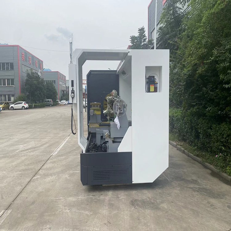 CK61100数控车床 导轨宽度加宽加重 液压三爪卡盘