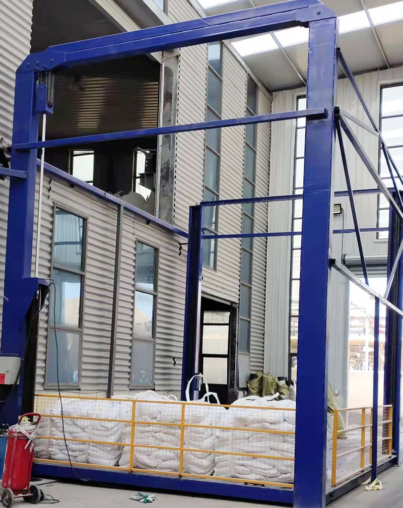 Design of a guide rail elevator with a capacity of 1-5 tons. Hydraulic lifting platform for a three story factory building. Freight elevator elevator