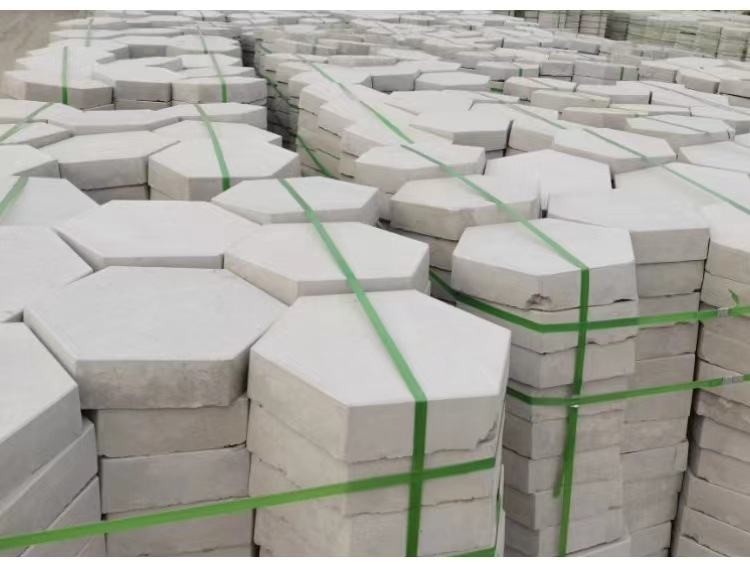 River slope protection brick, concrete hexagonal brick, hexagonal block, prefabricated brick, solid hollow module brick, grass planting brick, greening