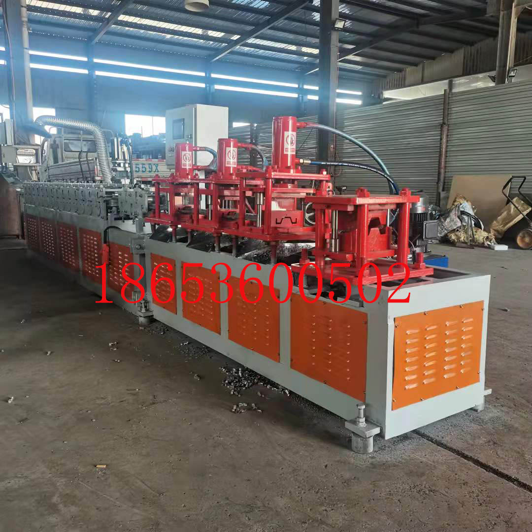 The cold bending forming machine for the side bumper and guardrail of fully automatic trucks can be customized according to the drawings