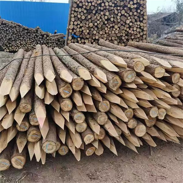 Hongyuan Landscape Wooden Square Pine Piles, Wholesale of Timber, Deciduous Pine, Keel Strips, Customizable for National Shipping