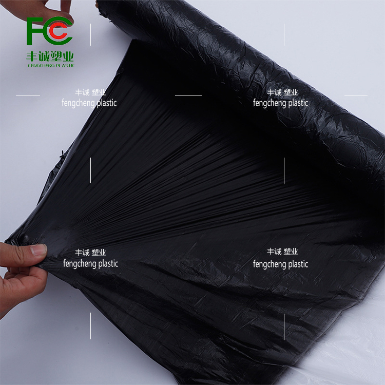 Reflective agricultural insulation, moisture retention, pest control, and grass prevention black and white film for vegetable orchards with alternating black and white film