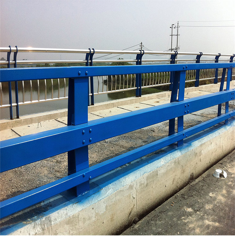 Bridge guardrail, river landscape, 304 stainless steel railing, column, interchange bridge anti-collision, 201 composite pipe protective fence