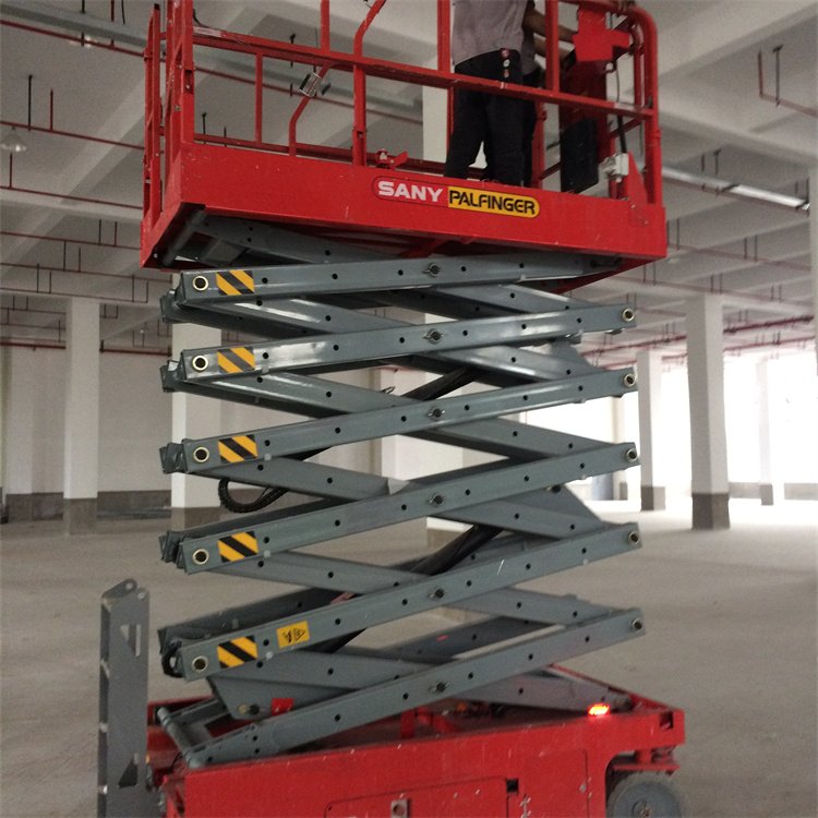 4 meter lifting platform rental elevator rental 6 meter climbing car small mobile scissor forklift Hualitong