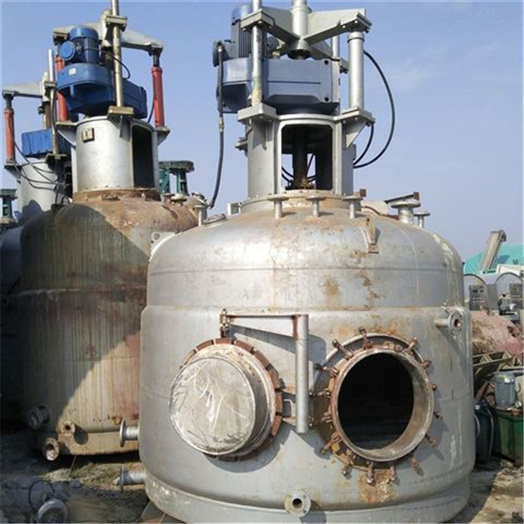 Used 8.1 square three in one washing, filtering, and drying machine, external coil heating, filtering, and drying equipment