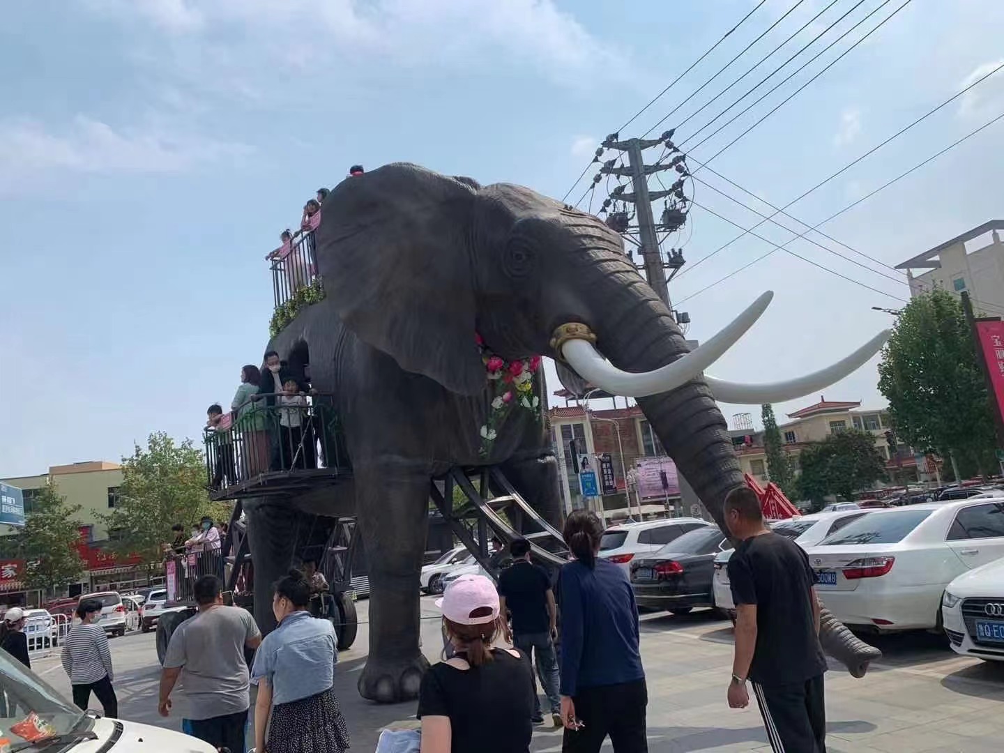 大象巡游花车 景区展览 商场宣传活动 一站式服务 皇达