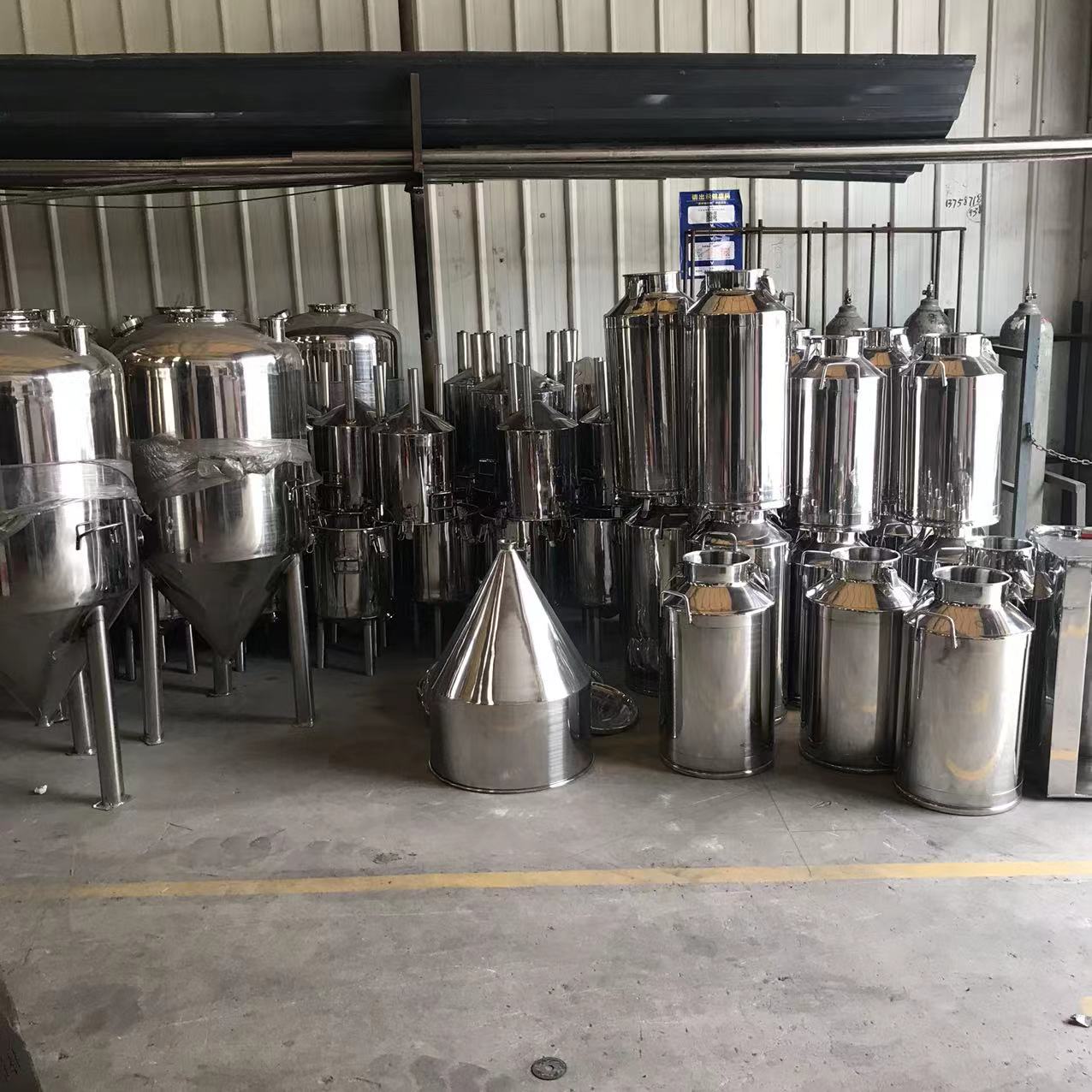 Juyu inclined edge 304 stainless steel conical hopper storage tank funnel fermentation barrel can be customized