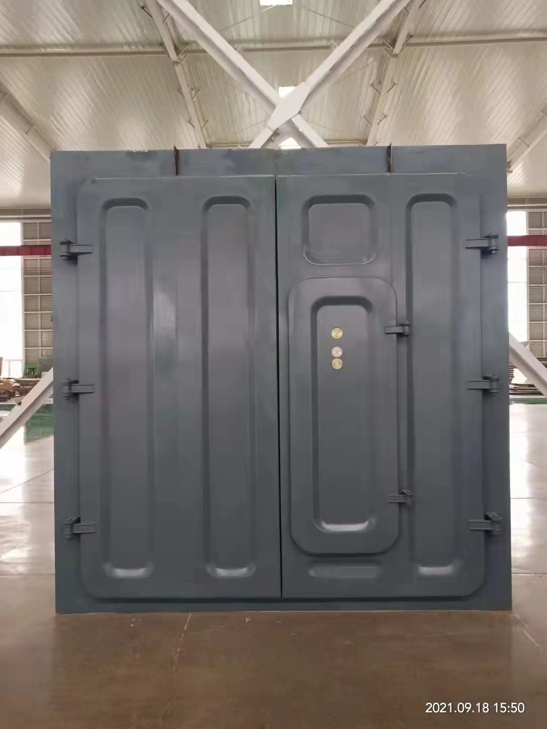 Customized single-layer steel fire protection closed door for free on-site installation and measurement