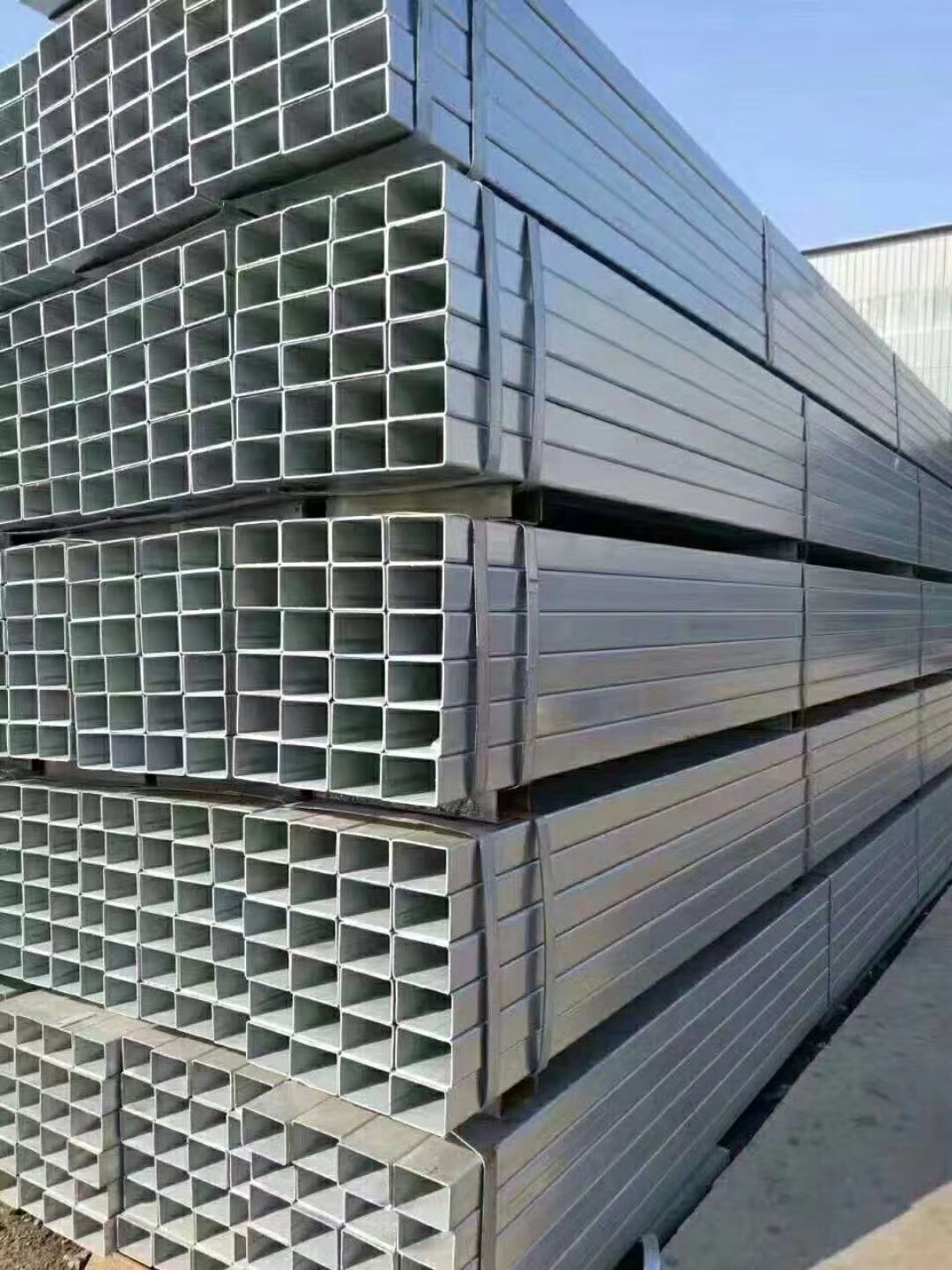 Sales of galvanized square tubes can be used for photovoltaic brackets, which are sturdy, durable, and not easily deformed. Customized according to needs