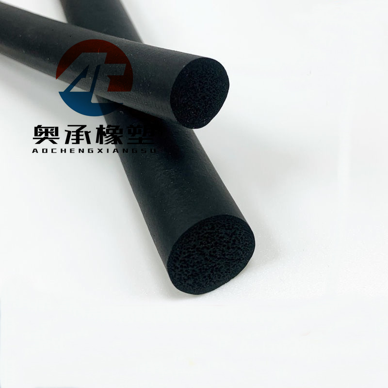 EPDM foam sealing strip, solid circular O-shaped strip, black cylindrical strip, EPDM sponge filled rubber strip