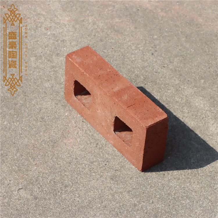 Fireproof and thermal insulation can be used in water conservancy projects with clay bricks, building blocks, and clay bricks