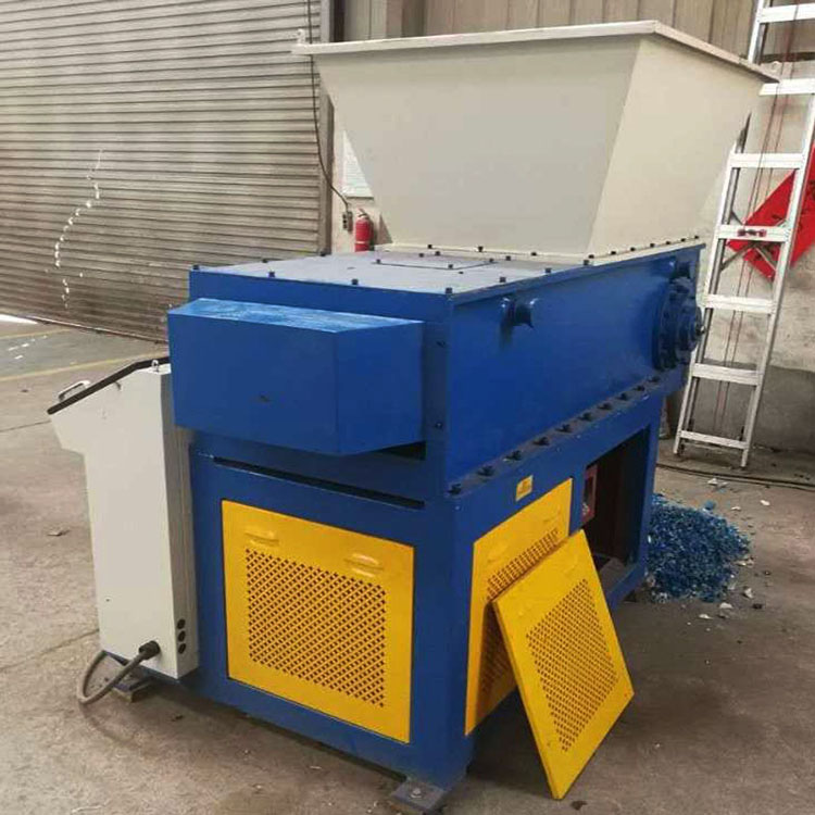 Agricultural film shredder, single axis waste woven bag, film crusher, roll cutting, non wrapping knife, Xinshichang Machinery