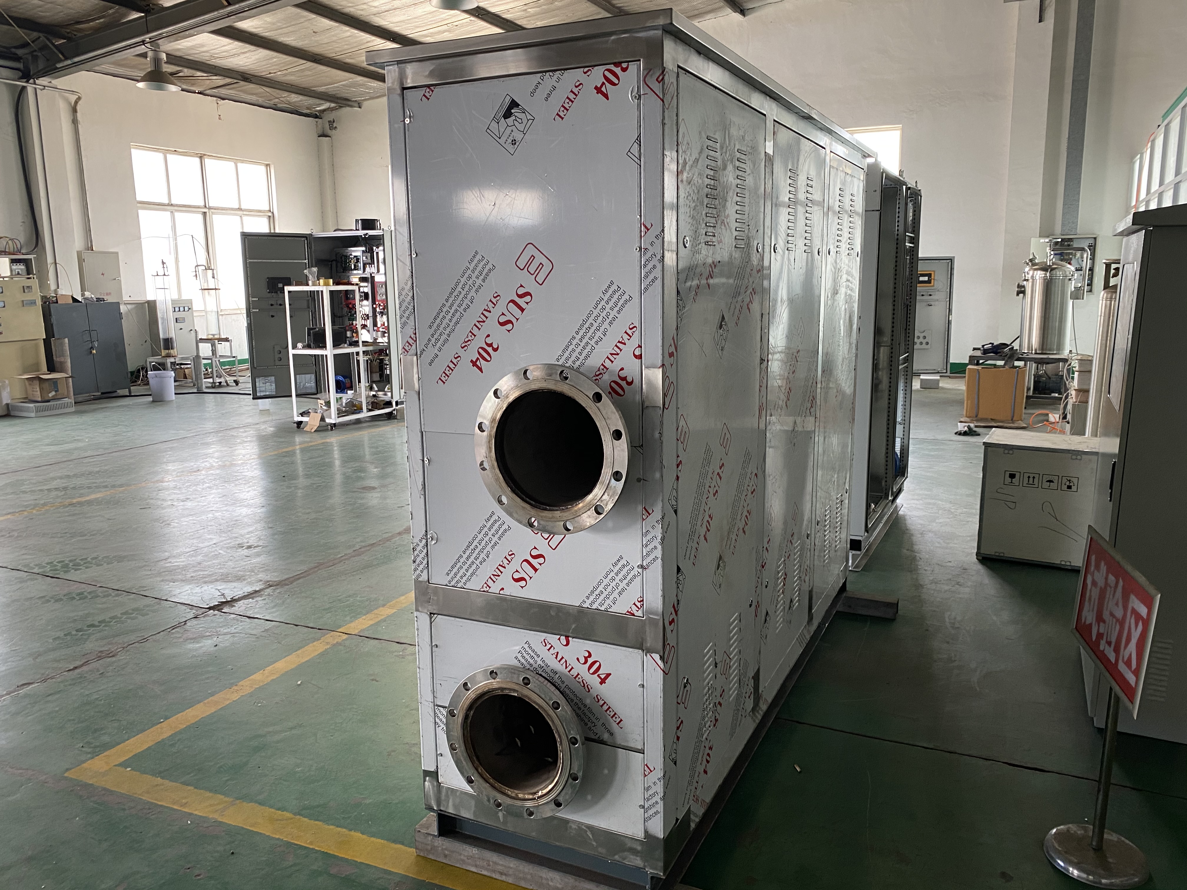 Ruihua Environmental Protection Plate Ozone Generator has a variety of specifications for sewage treatment equipment, which can be customized according to needs