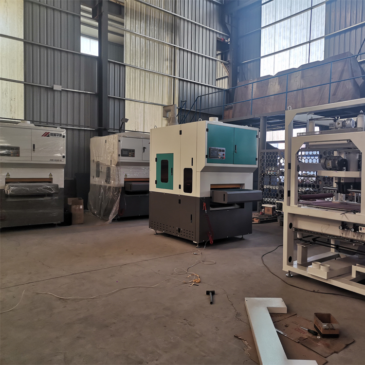 Metal sanding machine, wire drawing machine, stainless steel sheet metal deburring machine, rust removal and oxidation layer chamfering plane polishing machine