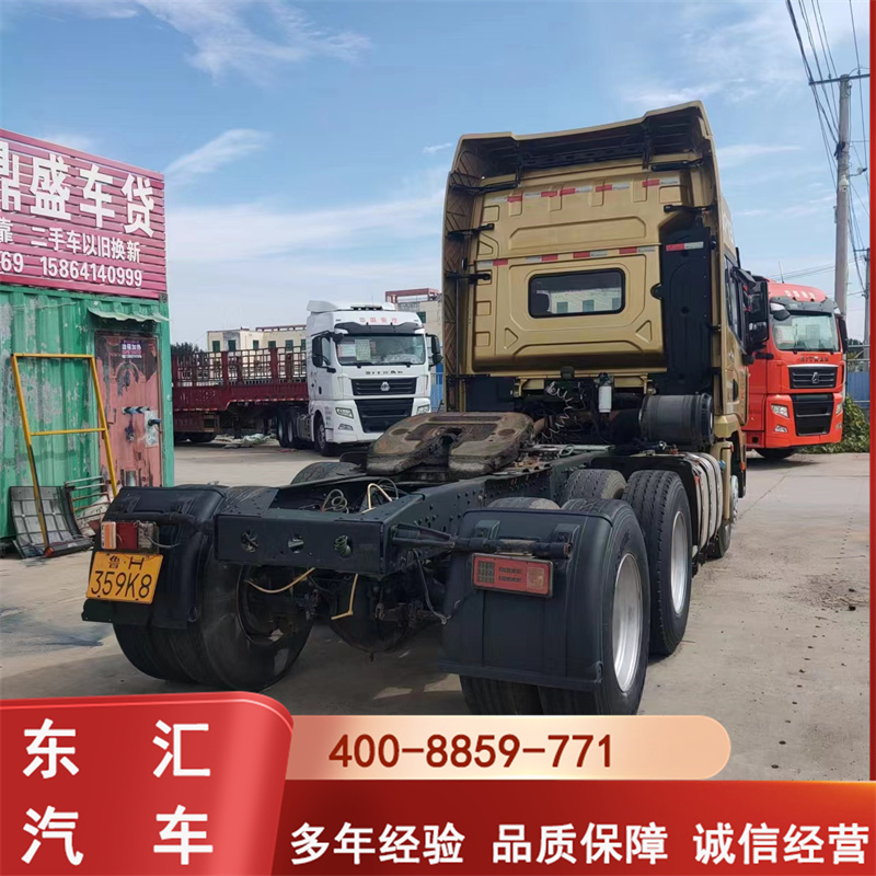 Purchase and sales of Guo5 Delong X3000 traction speed compared to 4.11 Dongfeng Tianlong light body traction vehicle, exported to Haowo