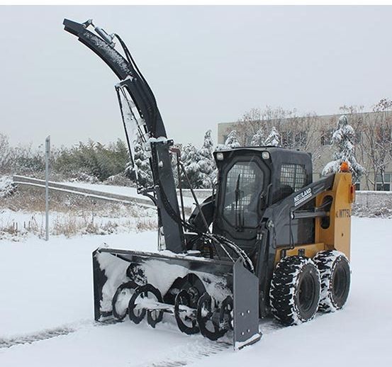 Snow throwing machine, road surface snow cleaning machine, snow removal equipment, sliding adaptation, snow removal machine HCN, Qun machine, 0209