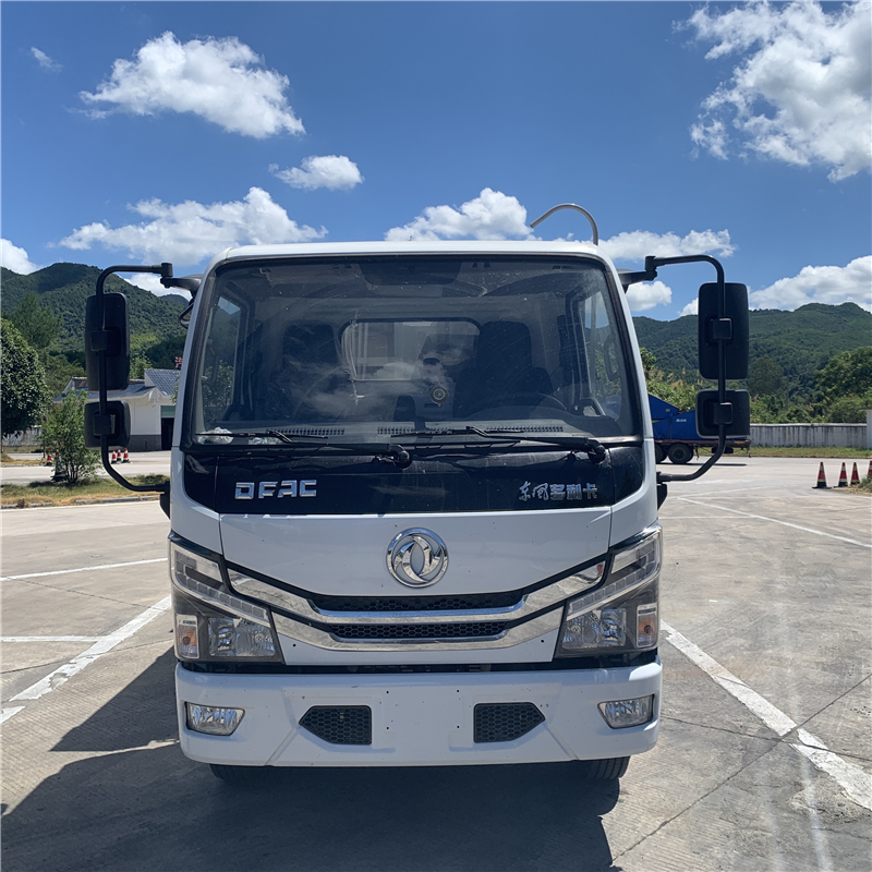 Guoliu Dongfeng D6 Compressed Garbage Truck Zhenchi Environmental Sanitation 6-ton 6-cubic meter Cleaning Truck Garbage Cleaning Transport Truck