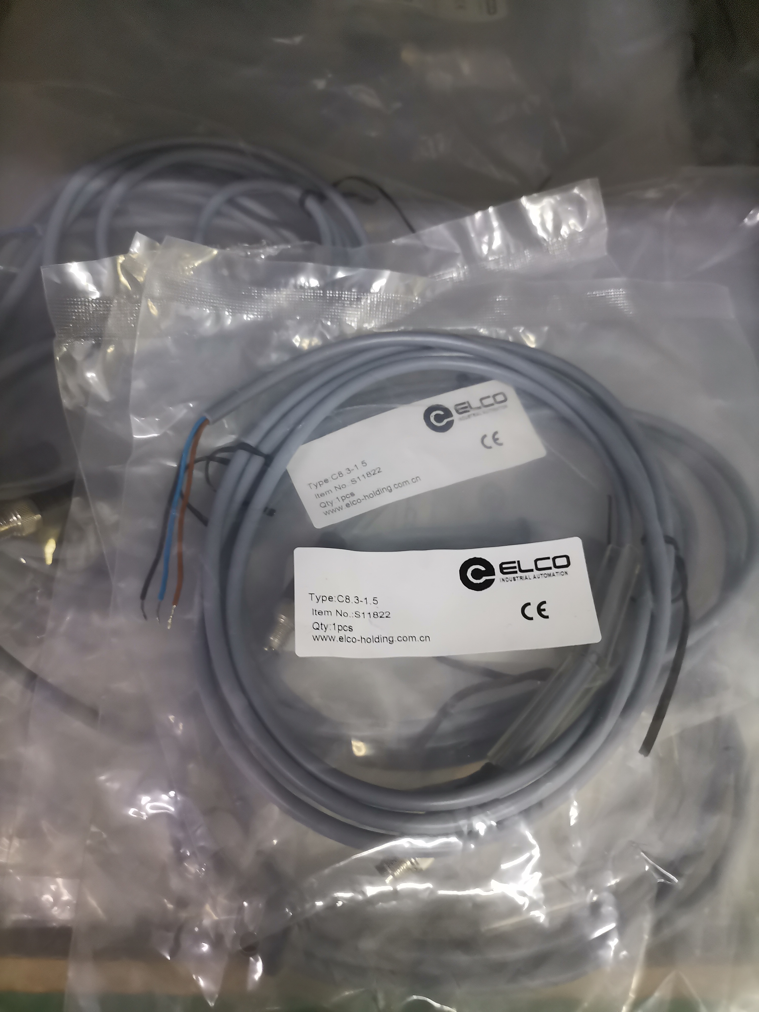 (BGS) OBT80-R2-E0 triangulation sensor (p+f) Original imported product wholesale - package shipping