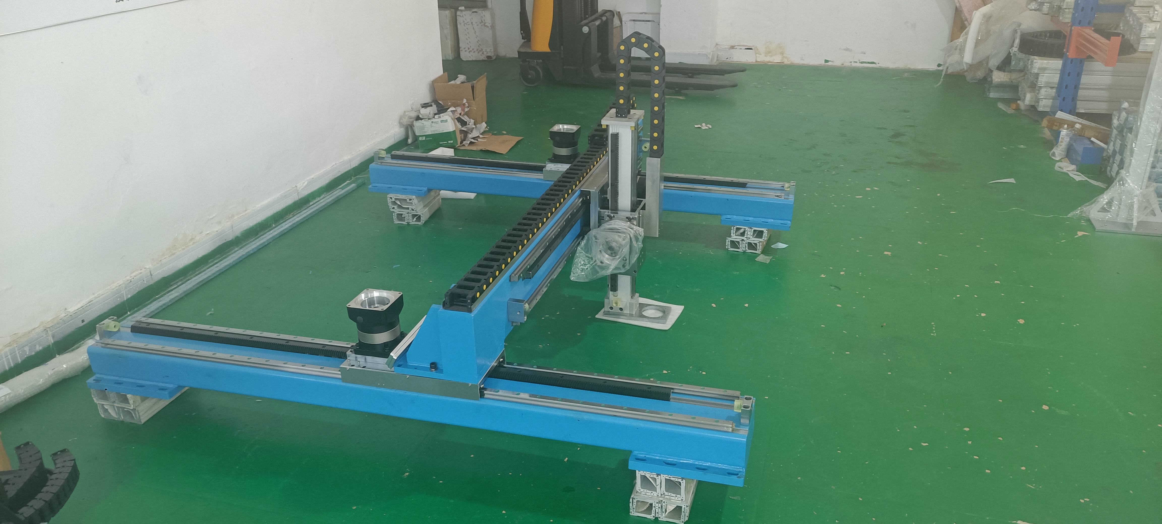 TCKO non-standard automatic loading and unloading manipulator equipment, multi-station boxing truss handling and picking gantry robot