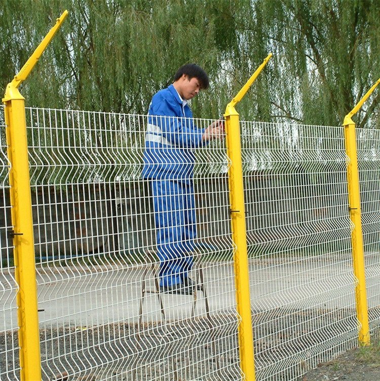 Bend anti climbing protective net, welded and dipped plastic guardrail net, highway isolation net, Tailong customized