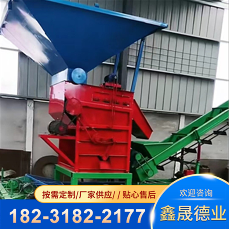 Fully automatic corn peeling machine, corn peeling machine, easy to move peeling machine