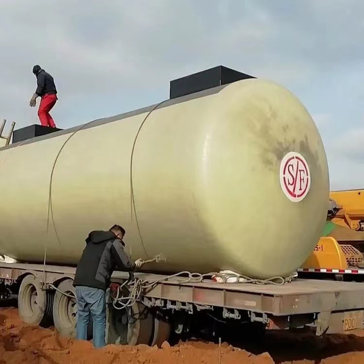 Large capacity chemical storage tank, horizontal atmospheric pressure carbon steel double layer tank, SF composite pipeline