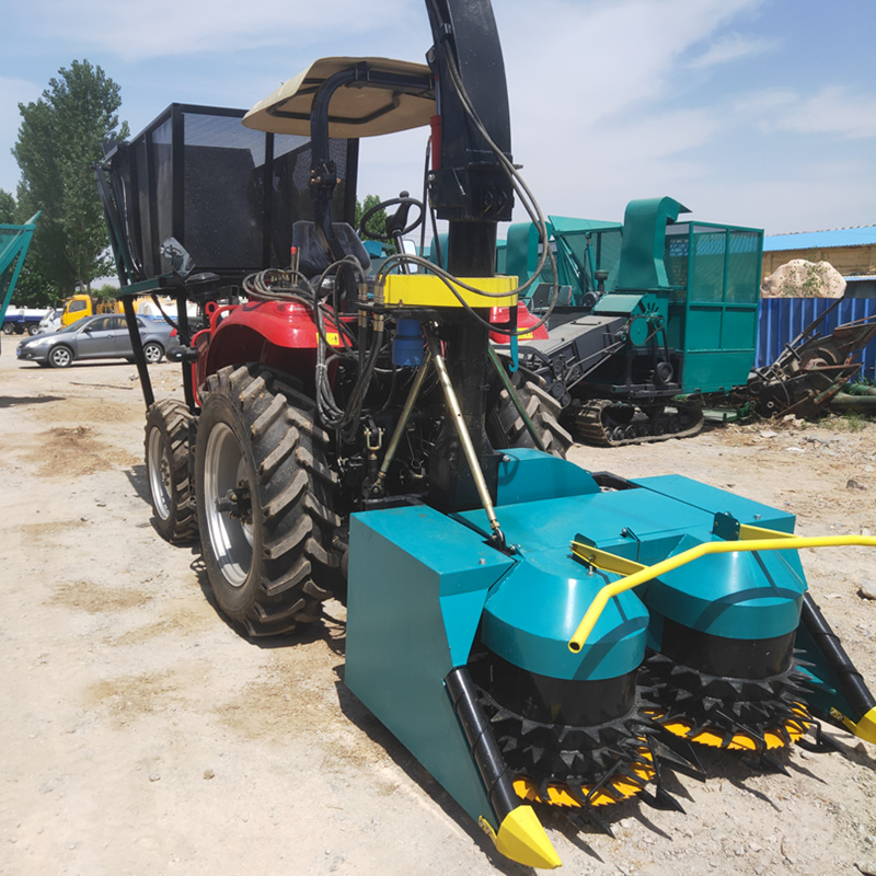 28 horsepower single cylinder four wheel belt tractor equipped with front straw recycling machine, Qingcang machine, five sign gearbox