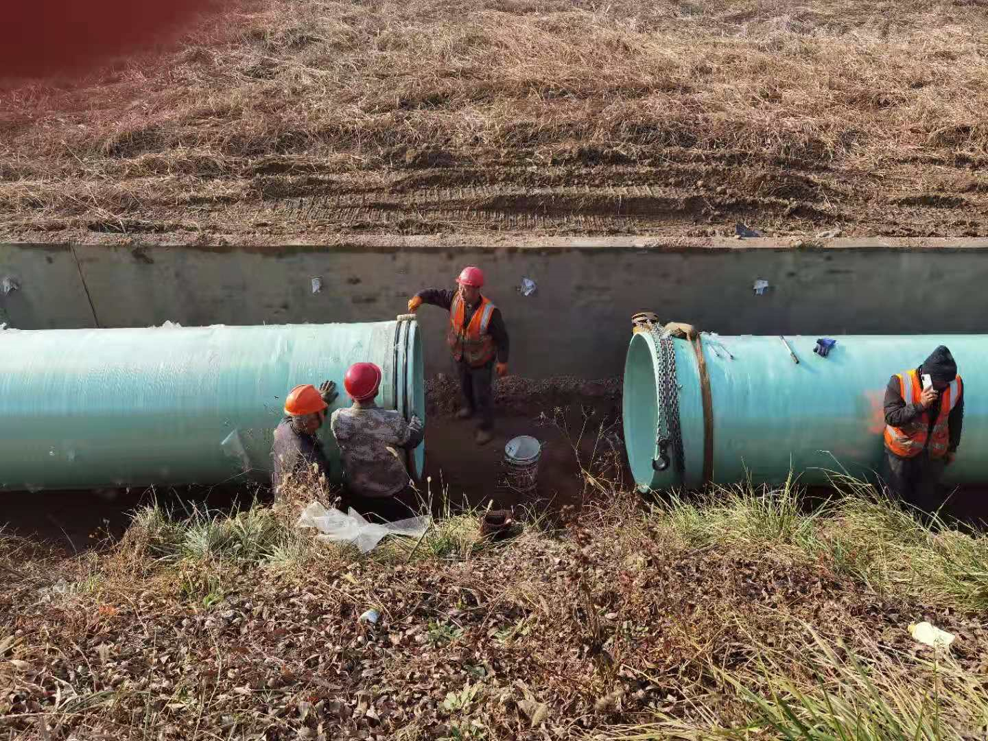 化工廠排汙市政道路管網雨汙分流排水地埋玻璃鋼夾砂纏繞管道