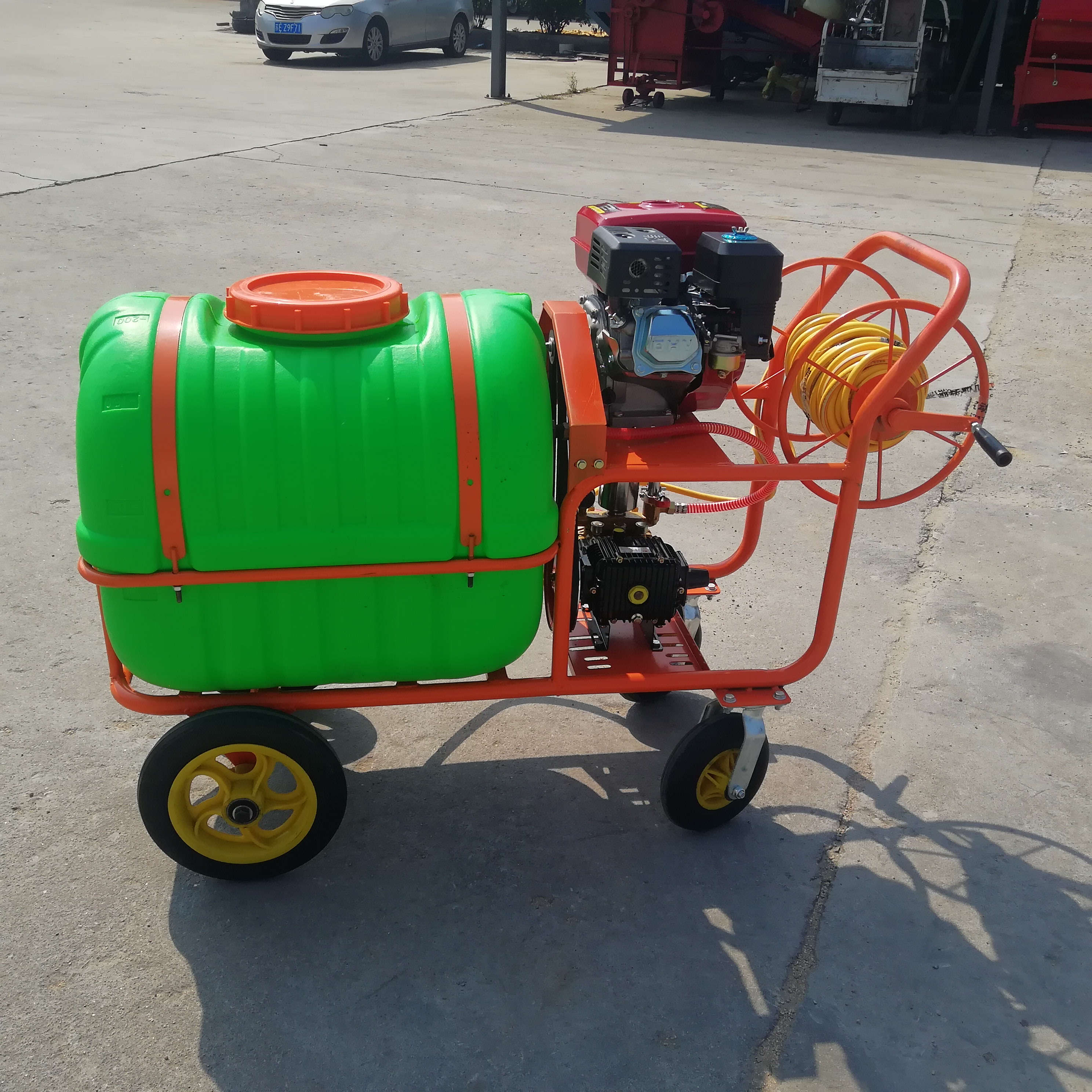 Supply of gasoline spray orchard sprayer hand push high-pressure sprayer