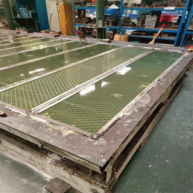 Steel wire polyurethane board, polyurethane grain bin wear-resistant board, anti extrusion and anti mold PU pad support customization