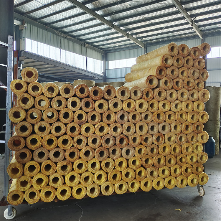 Qiangwen centrifugal Glass wool insulation pipe, steam pipe, aluminum silicate pipe, thermal insulation, aluminum foil pipe shell, convenient for construction