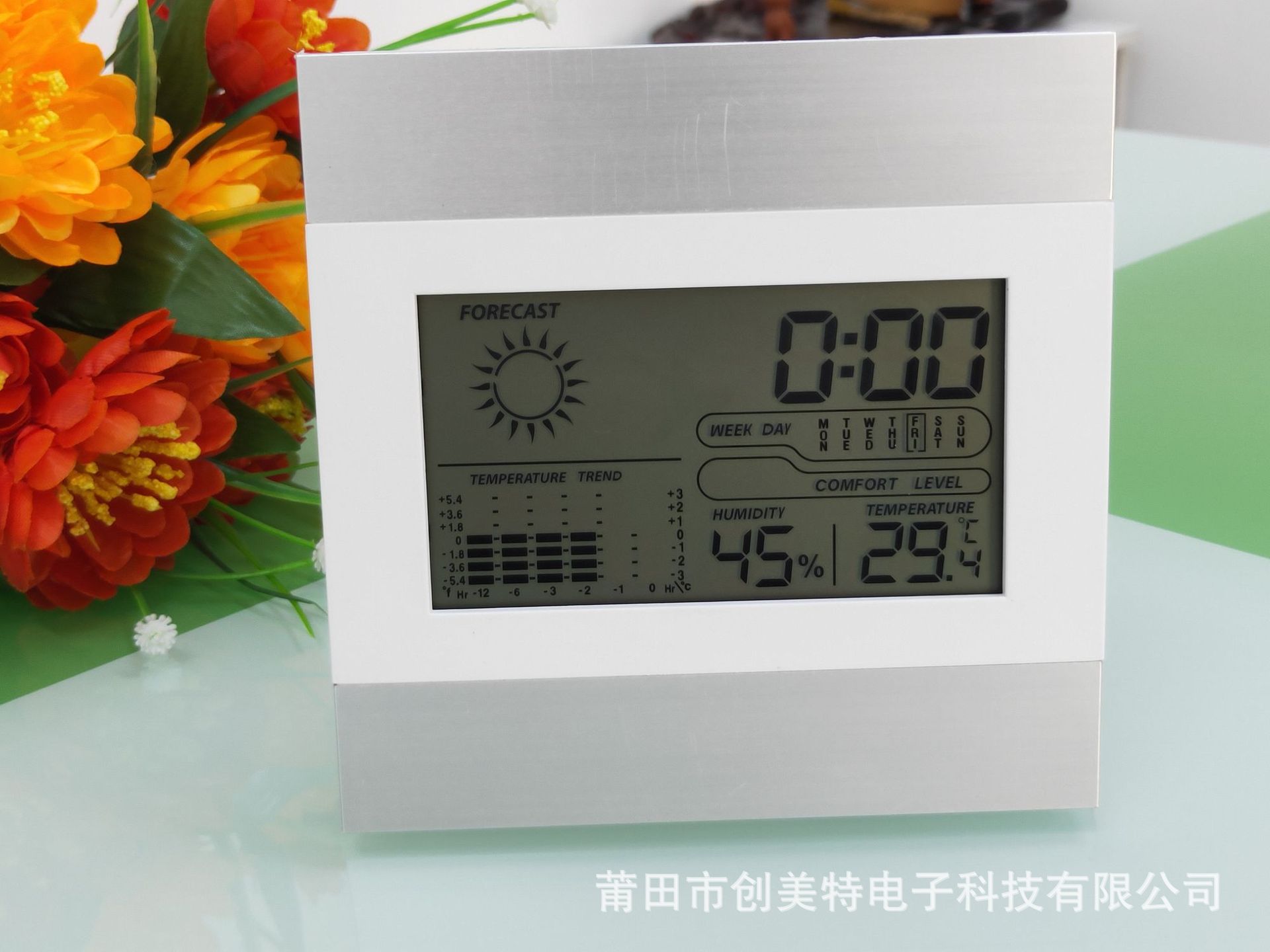 Electronic weather clock room temperature measurement table clock weather forecast clock temperature and humidity aluminum surface clock electronic LCD perpetual calendar