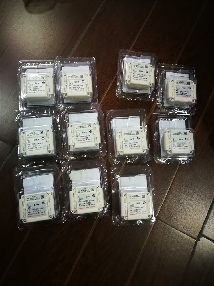 施耐德BMXSAI0410通讯模块 数据传输与控制ABL6TS160B