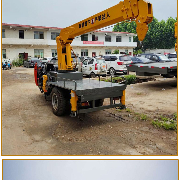 Qixiang Heavy Industry Agricultural Construction Small Three Wheel Truck Mounted Crane 4 Ton Three Wheel Truck Self Provided Crane QX406